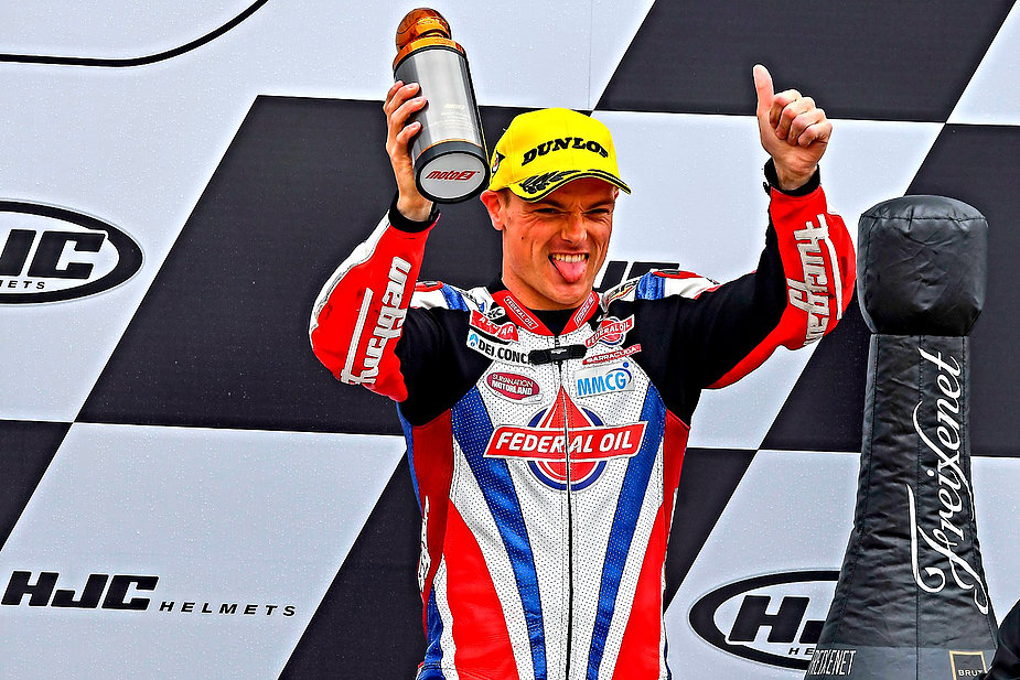 Lowes Returns To Podium At Brno Thepitcrewonline