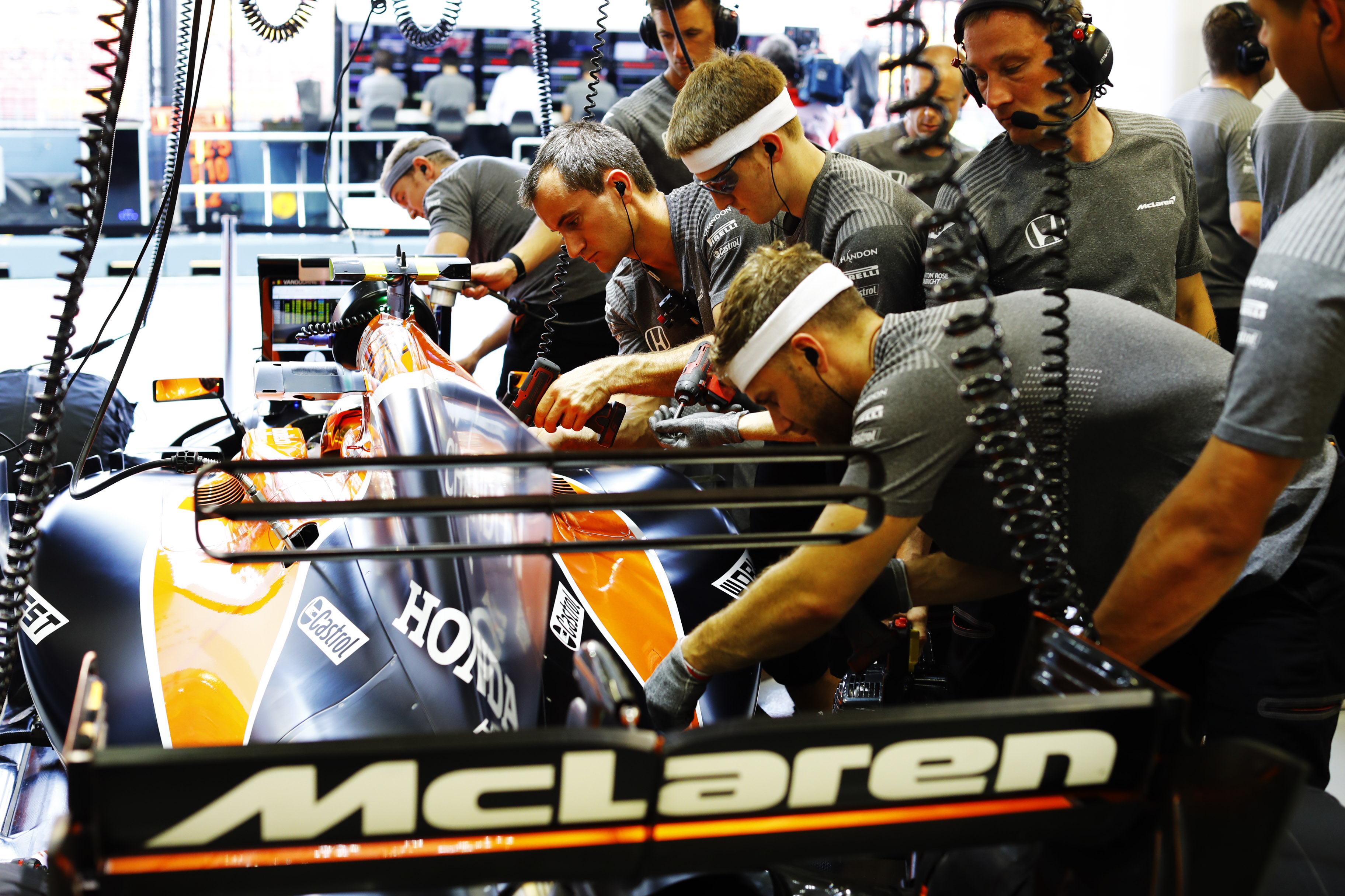 McLaren planning “substantial” early updates to launch-spec car