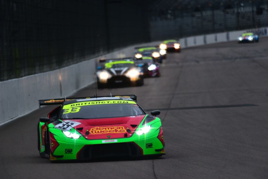 British GT – GT3: Keen and Minshaw on pole but Adam and Haigh where they need to be