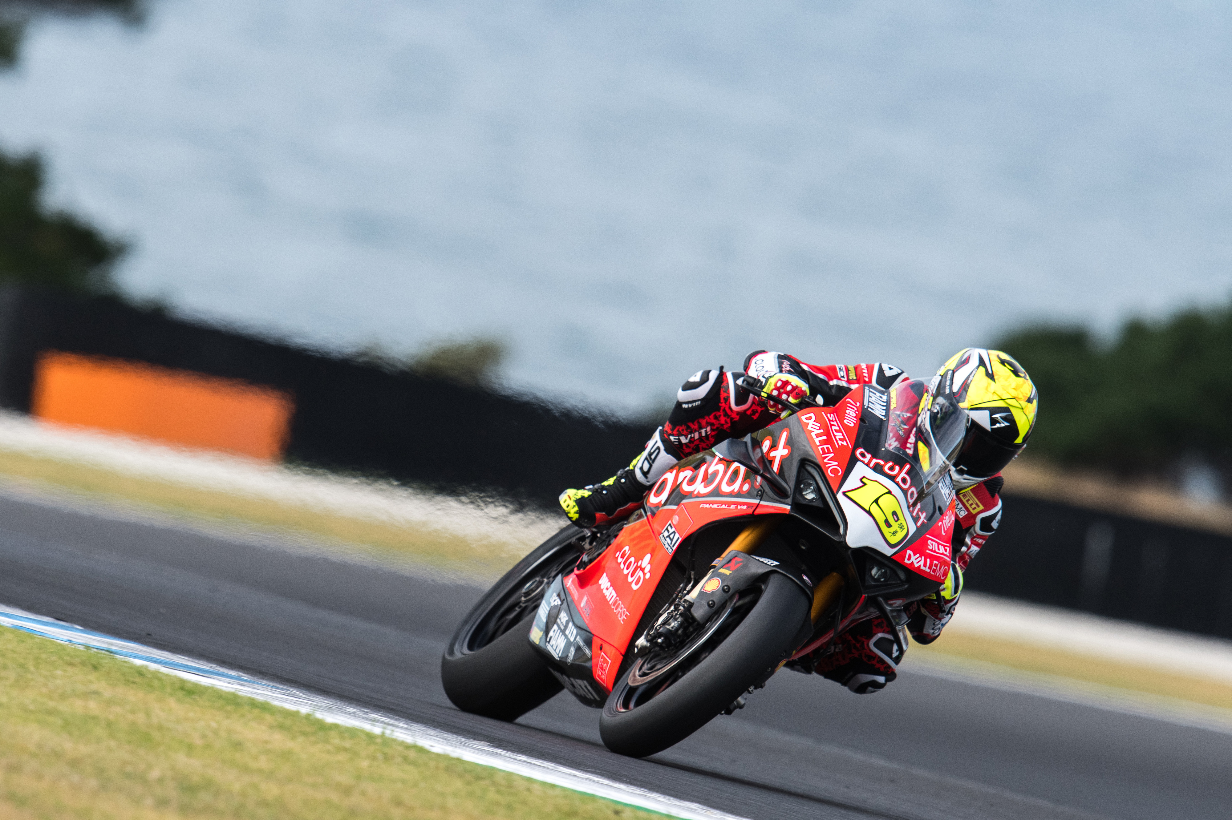 WorldSBK: Bautista the favourite, in theory
