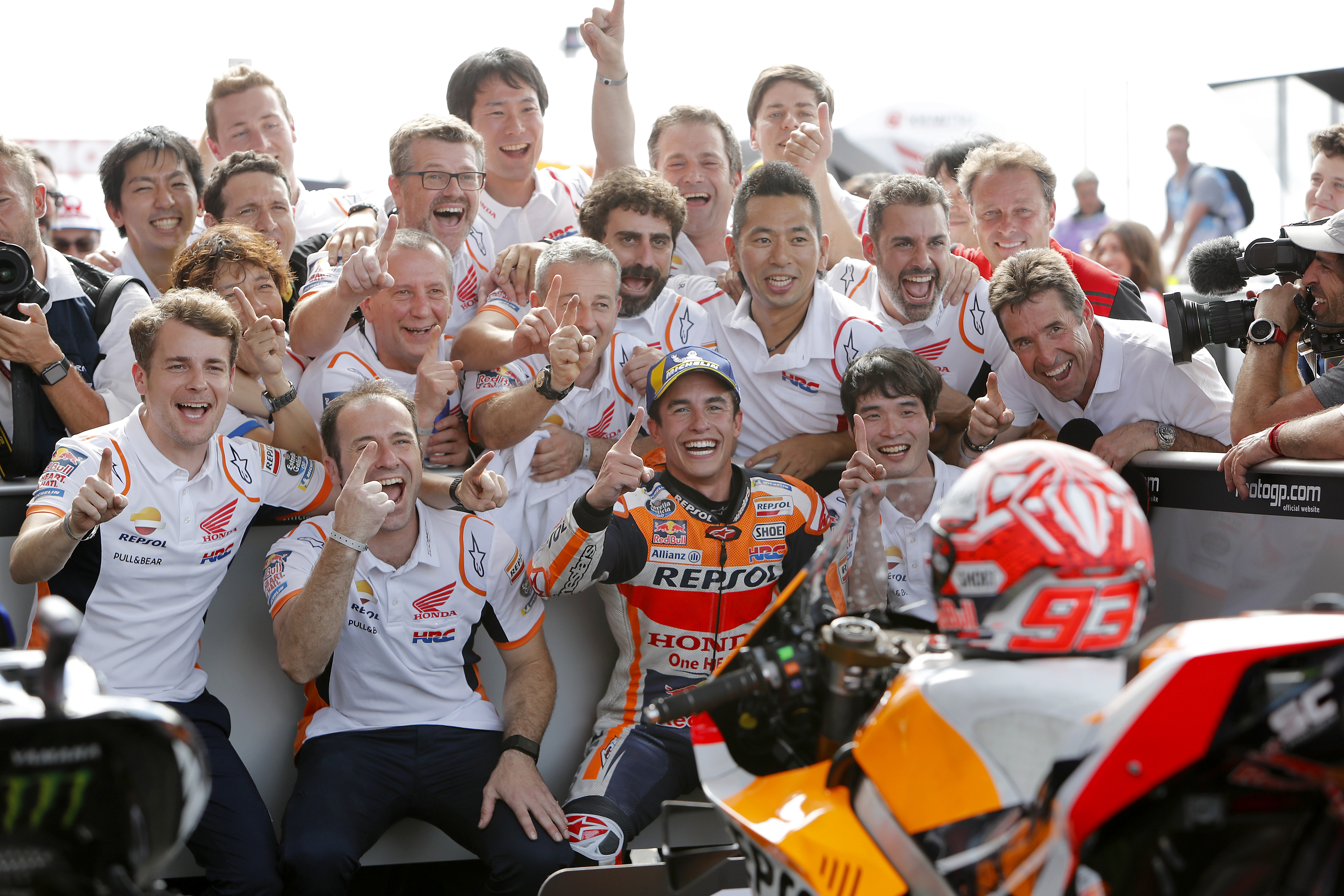 MotoGP: Marquez Strolls to Third Termas Triumph