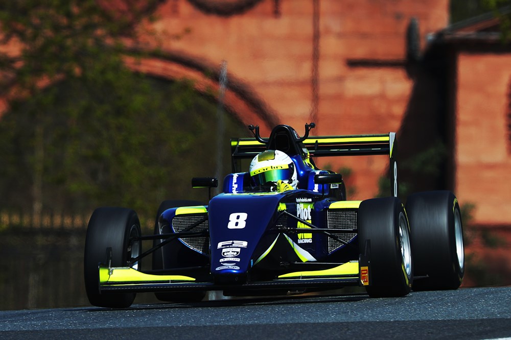 British F3 Fredrick Takes Oulton Park Pole, Simmons on Pole for Race Three