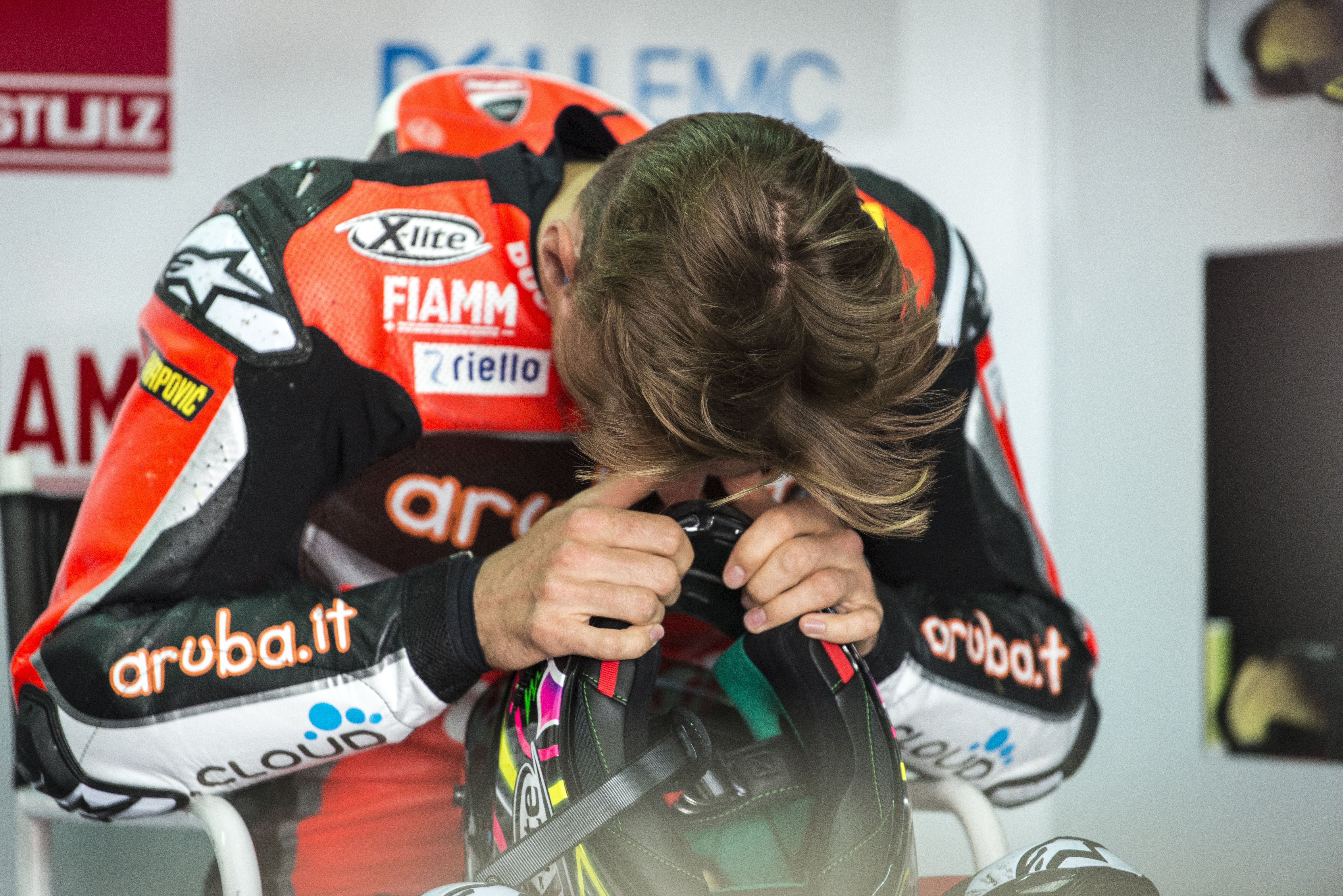 WorldSBK: Rea Demolishes Rivals for First 2019 Win