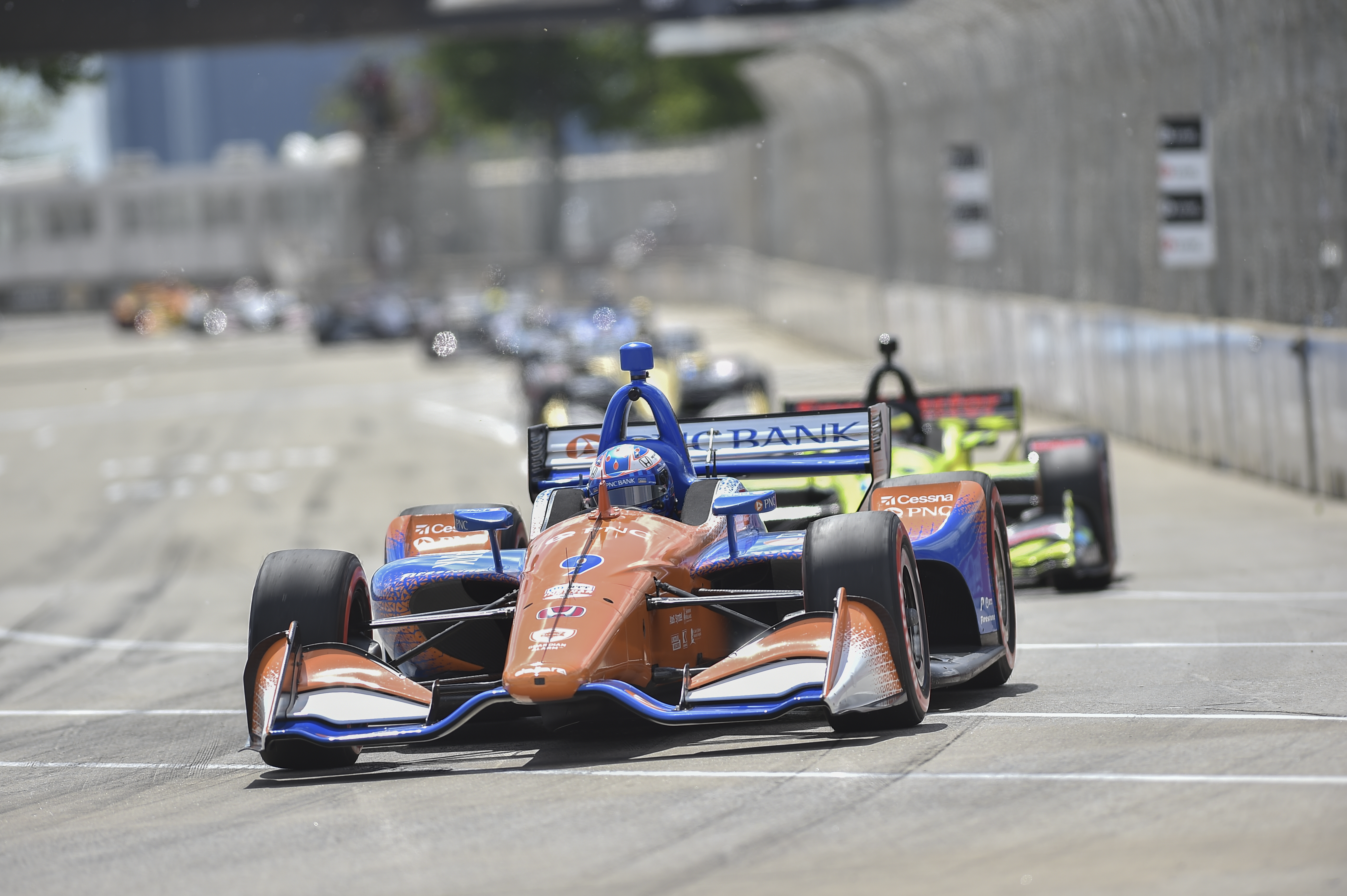 IndyCar Dual in Detroit Report: Newgarden and Dixon take turns to win it and bin it