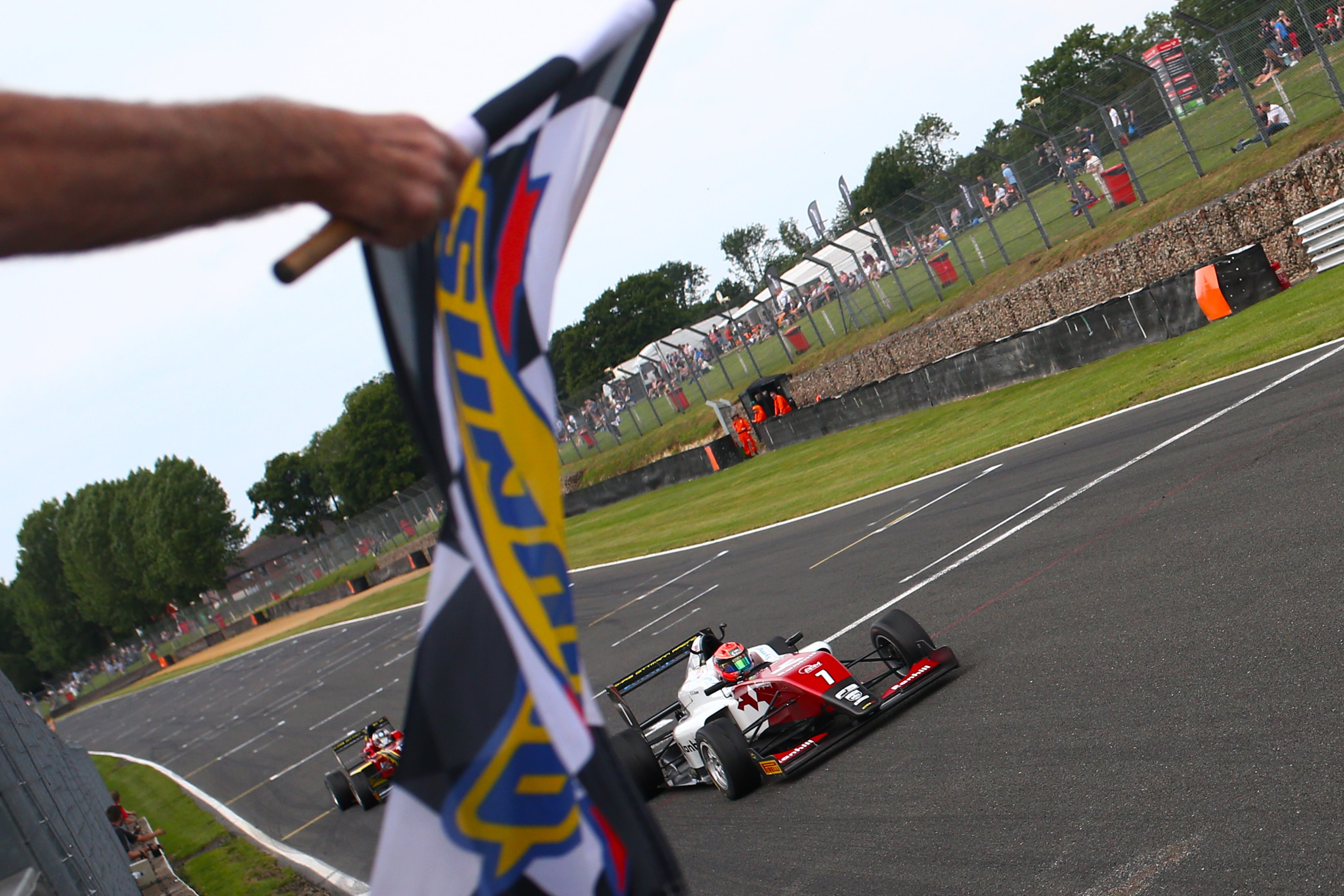 British F3 – Azman leads home Simmons in Chris Dittman One-Two at Brands Hatch