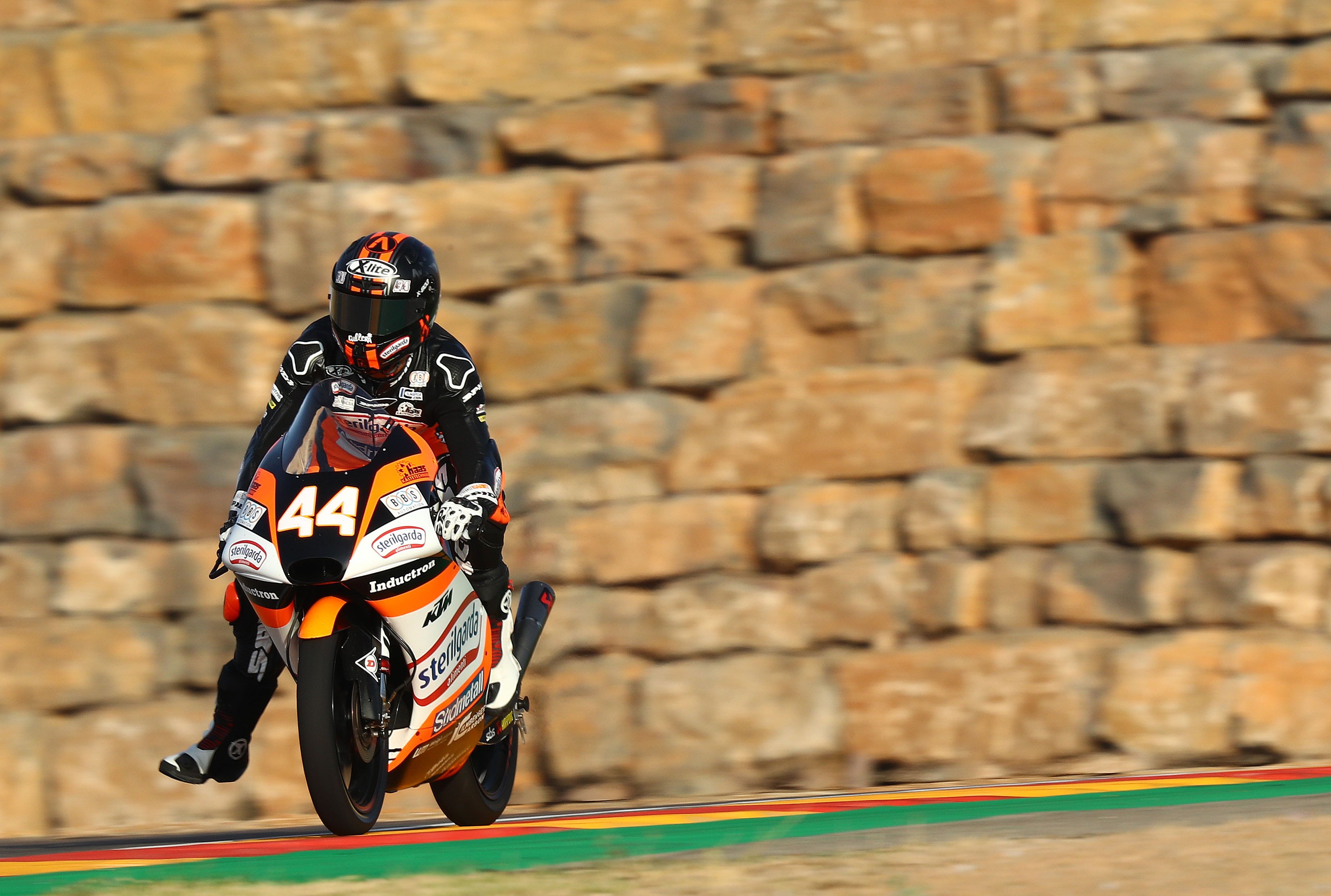 Moto3: Canet Demolishes the Field for Aragon Pole