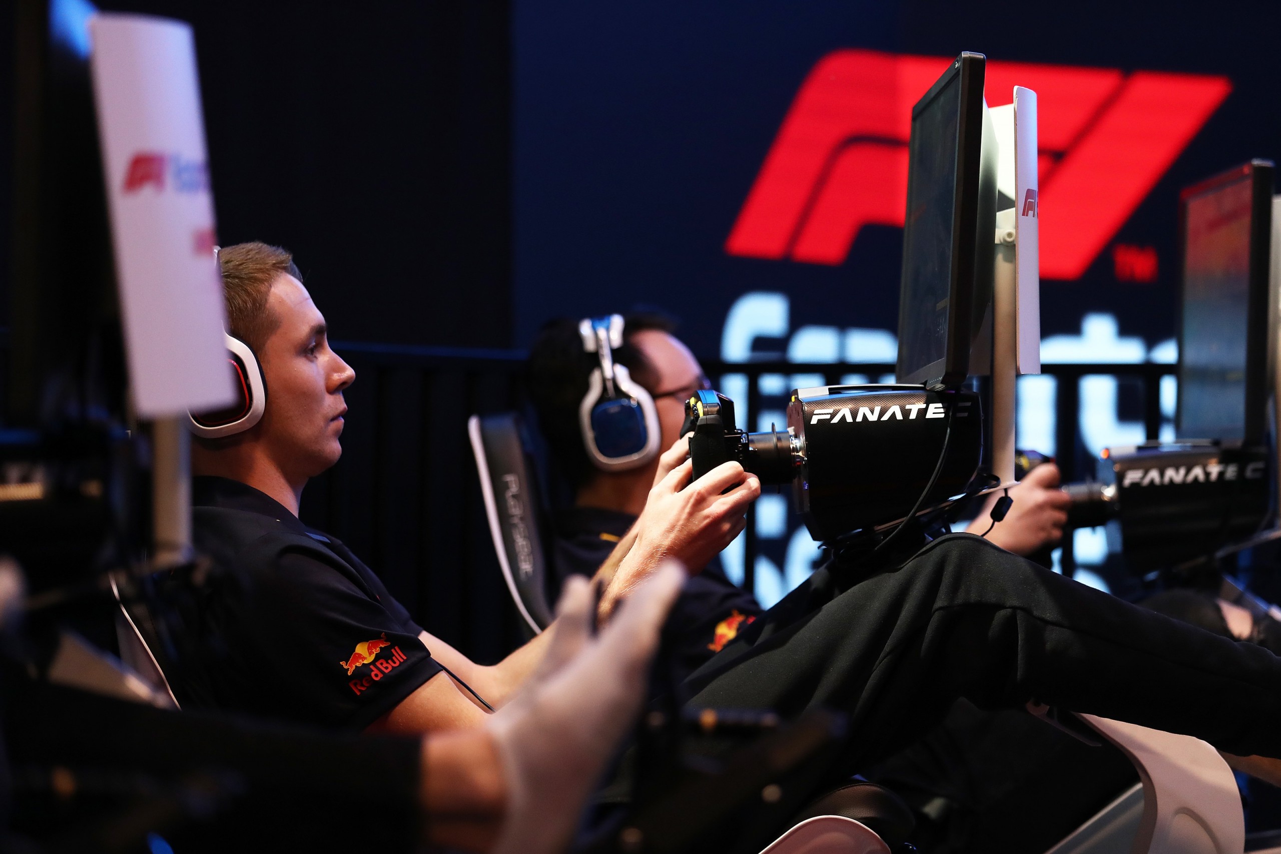 Sim racing’s life beyond real racing’s return