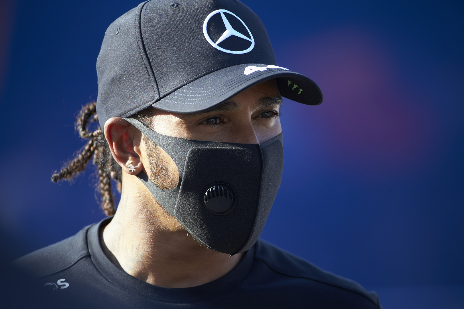 Italian GP qualifying: Hamilton takes 94th career pole as Sainz impresses