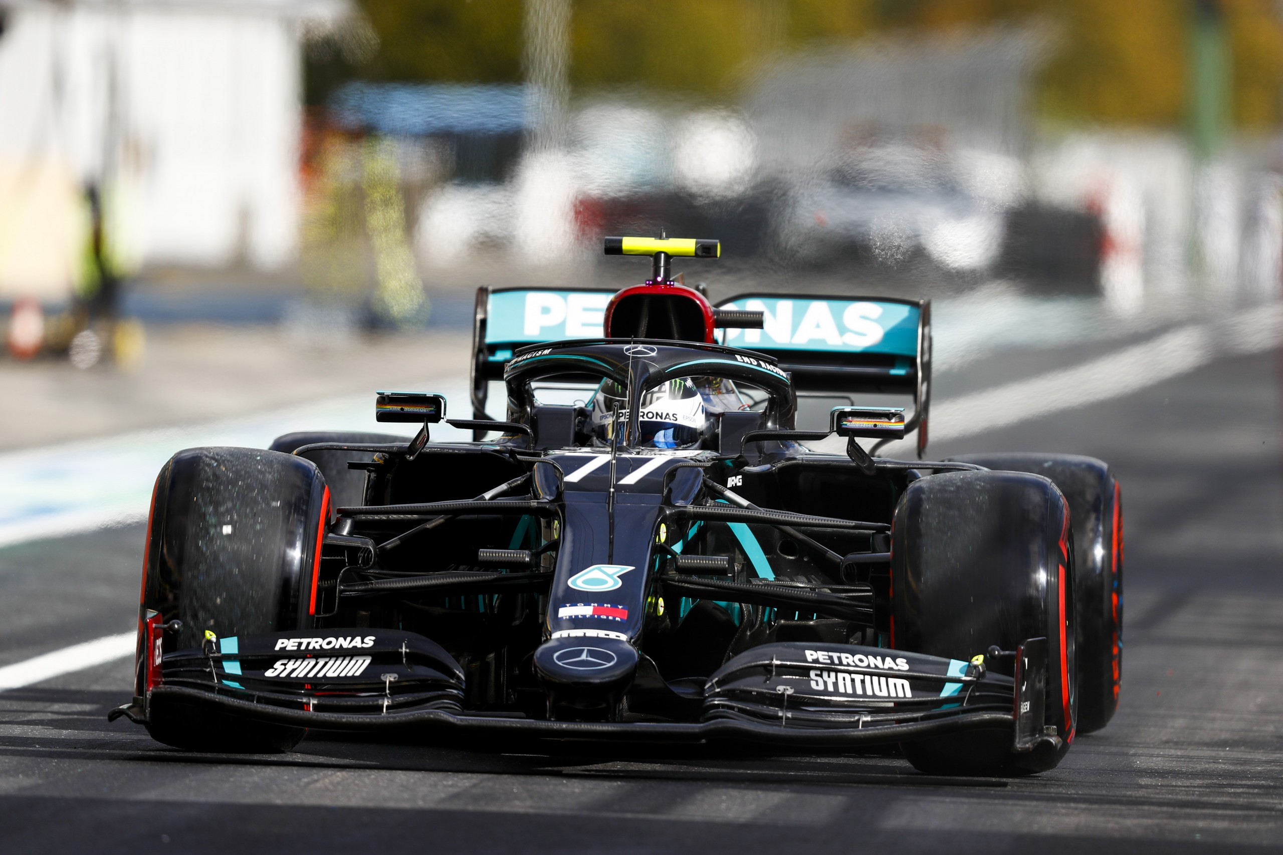 Eifel GP Qualifying: Bottas beats Hamilton to pole at Nurburgring as Hulkenberg makes a return