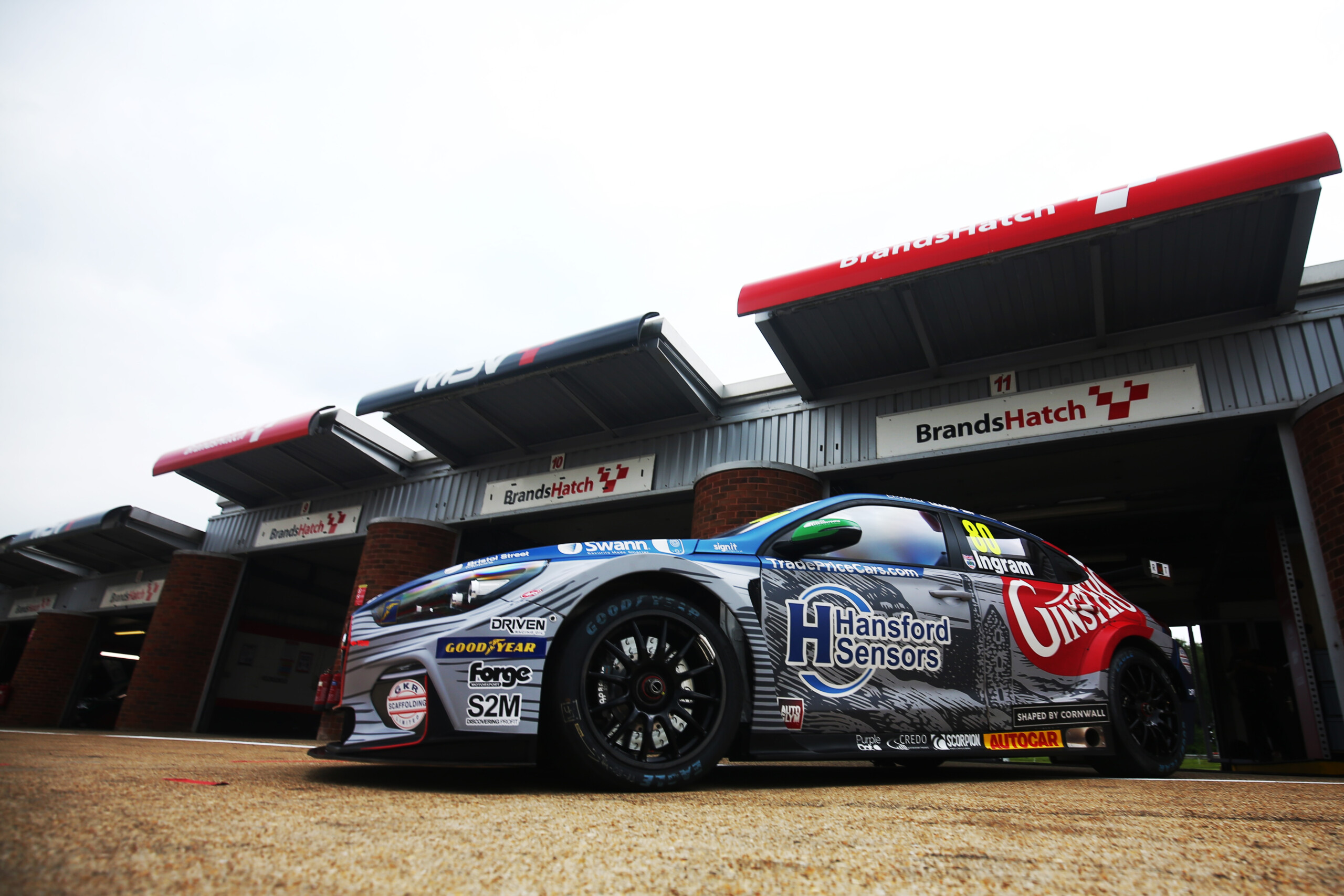 BTCC Brands Hatch – Ingram’s title challenge comes alive after last gasp win