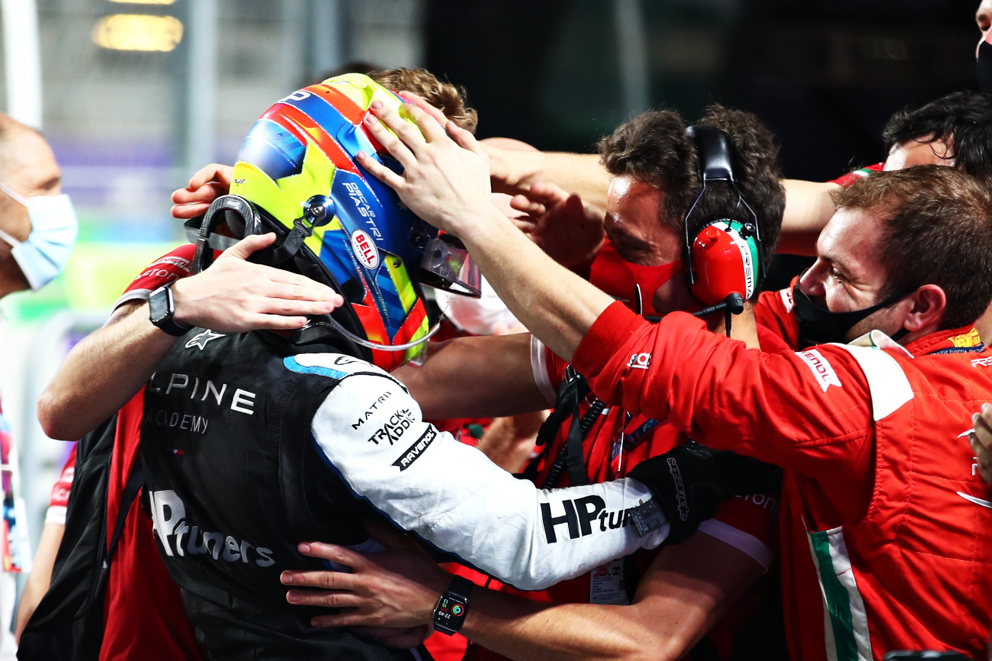 F2 Abu Dhabi: Piastri clinches title as Daruvala holds on to sprint victory