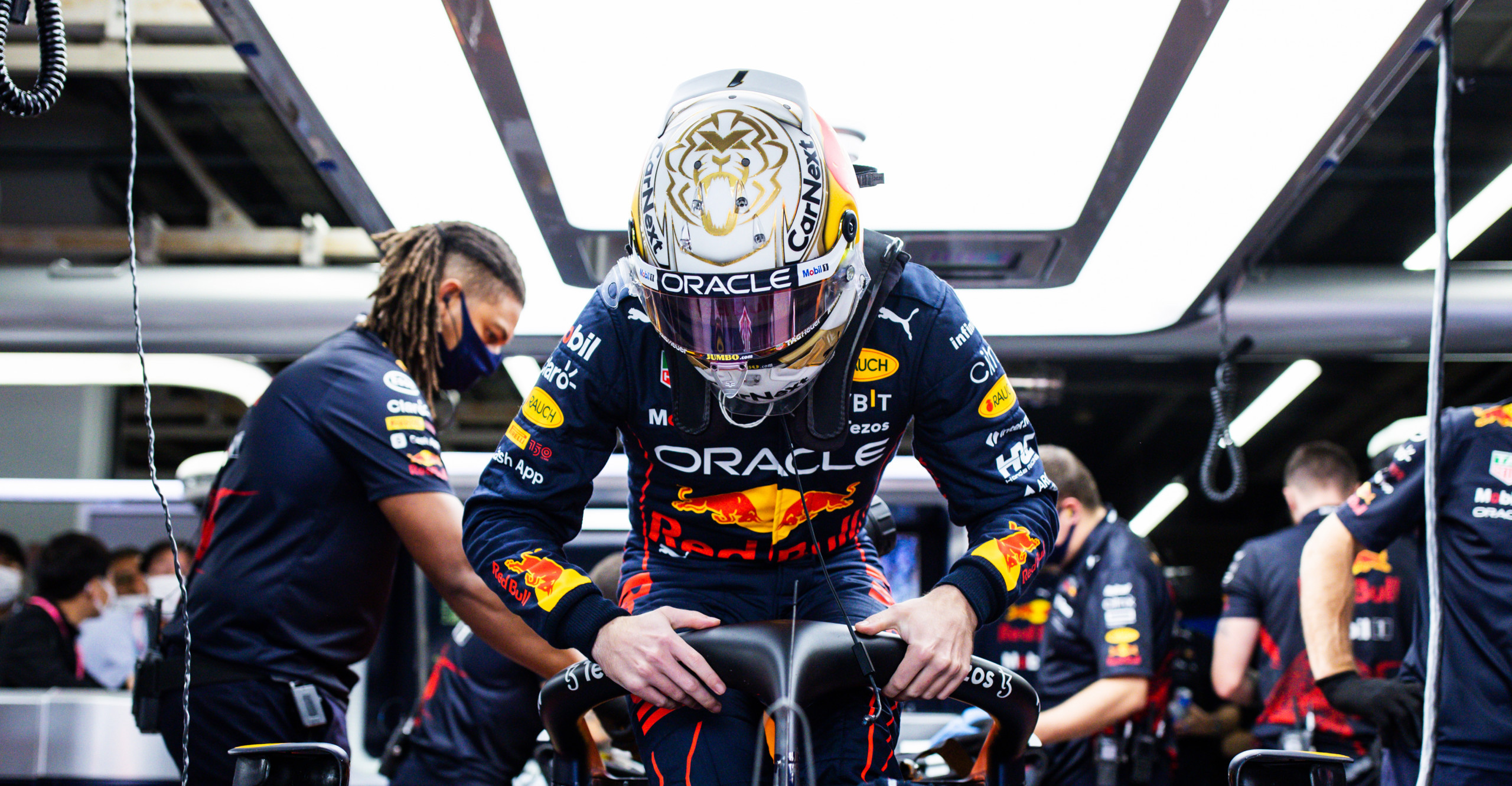 Verstappen takes pole in Suzuka