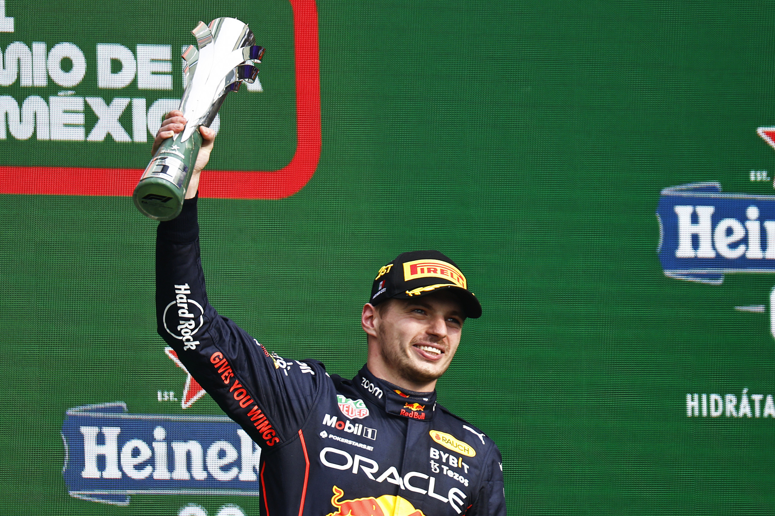 Verstappen takes record-breaking Mexican GP victory