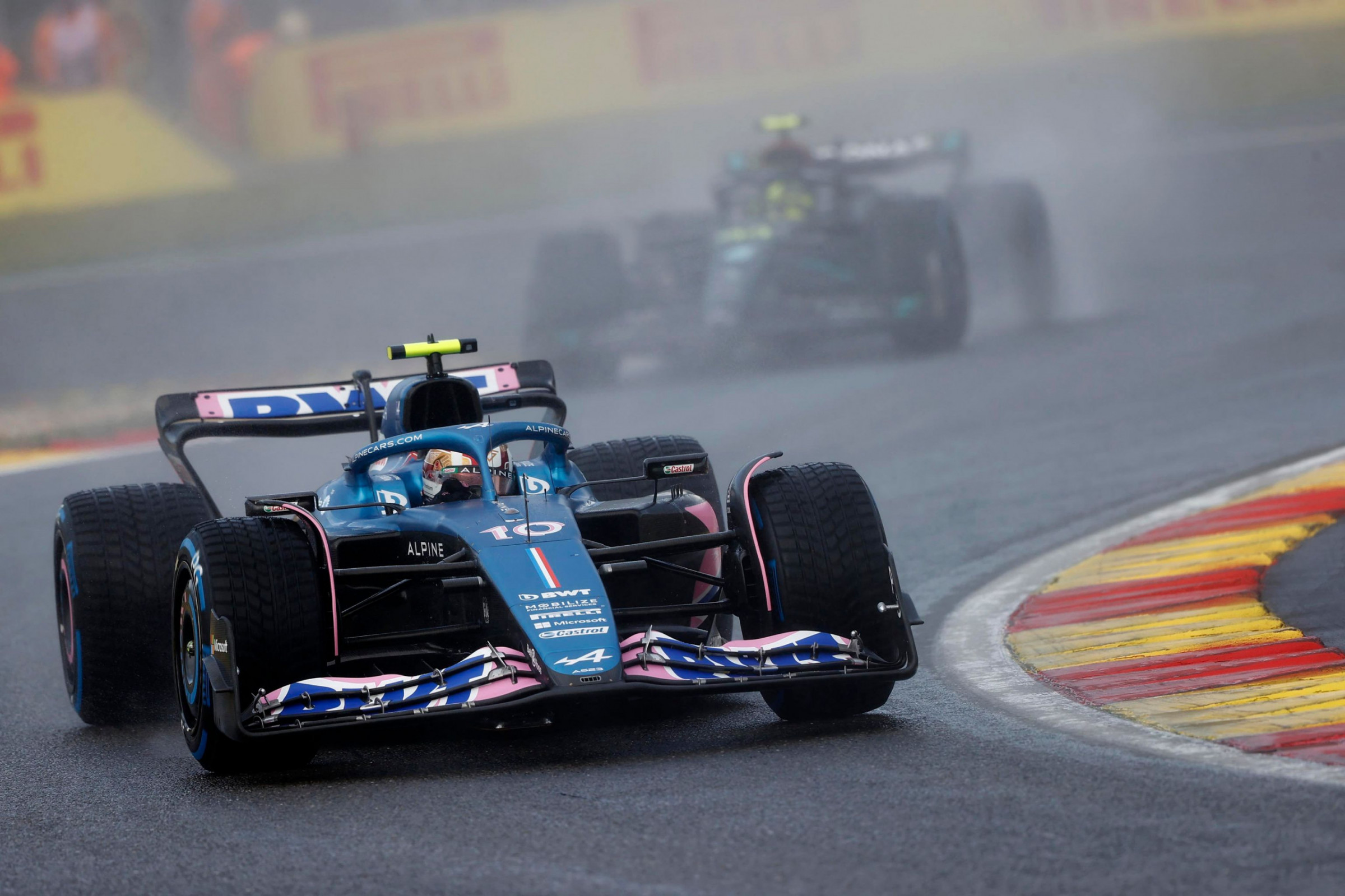 “On The Grid” Review: A Collective Of Stories Which Every Motorsport Fan Should Know