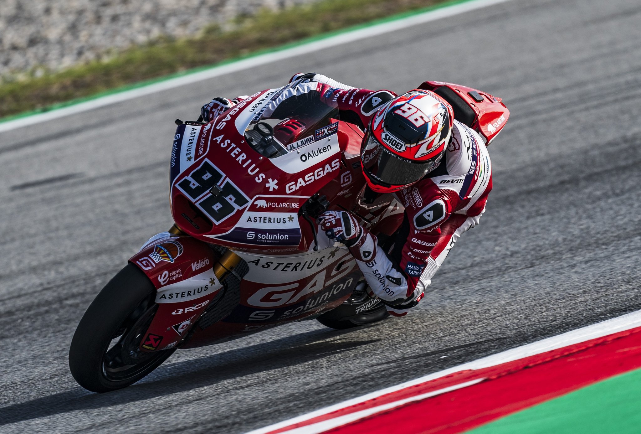 Moto2: Dixon Takes First Pole of the Season