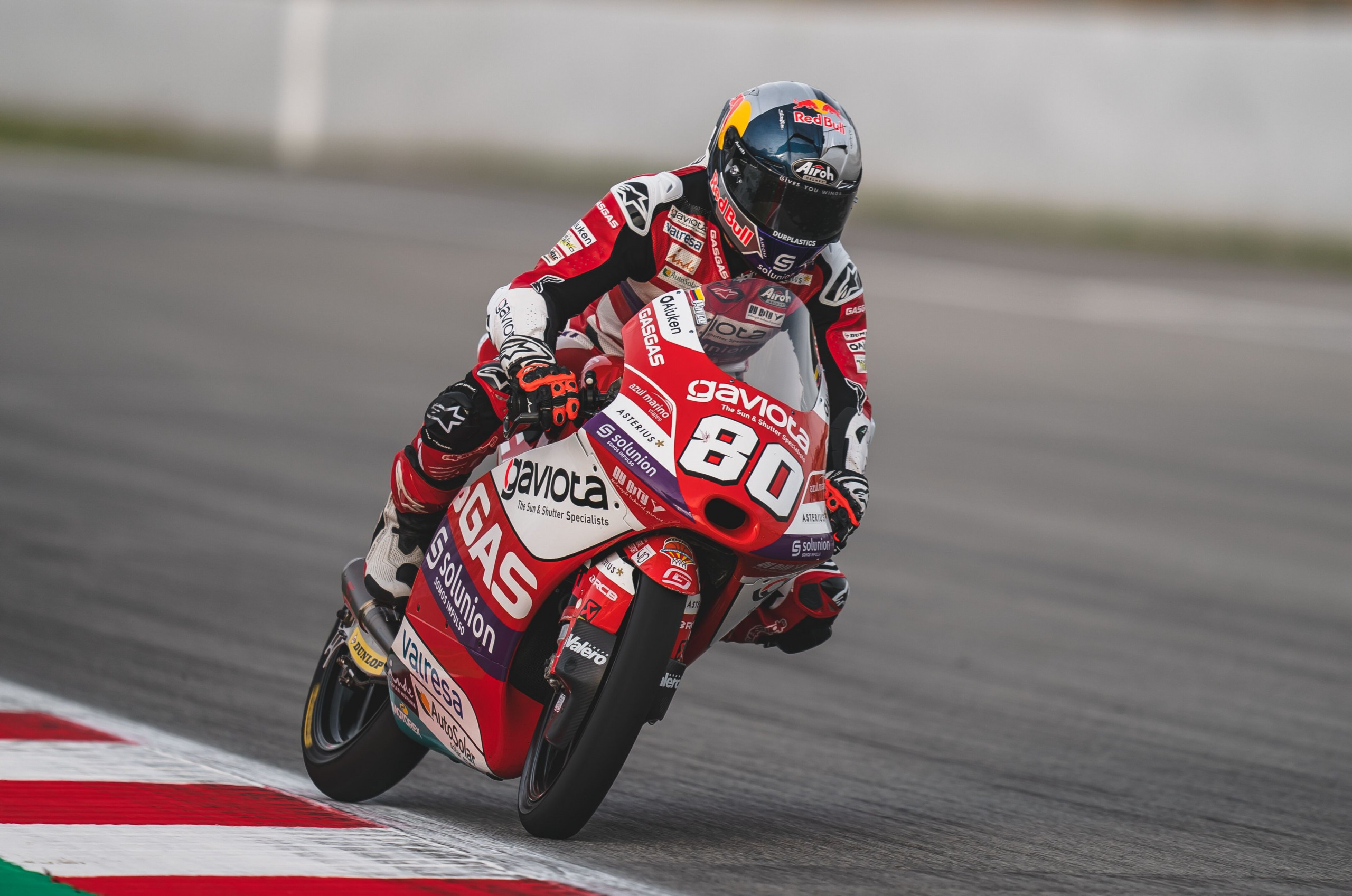 Moto3: Alonso Takes Bonkers Barcelona Victory
