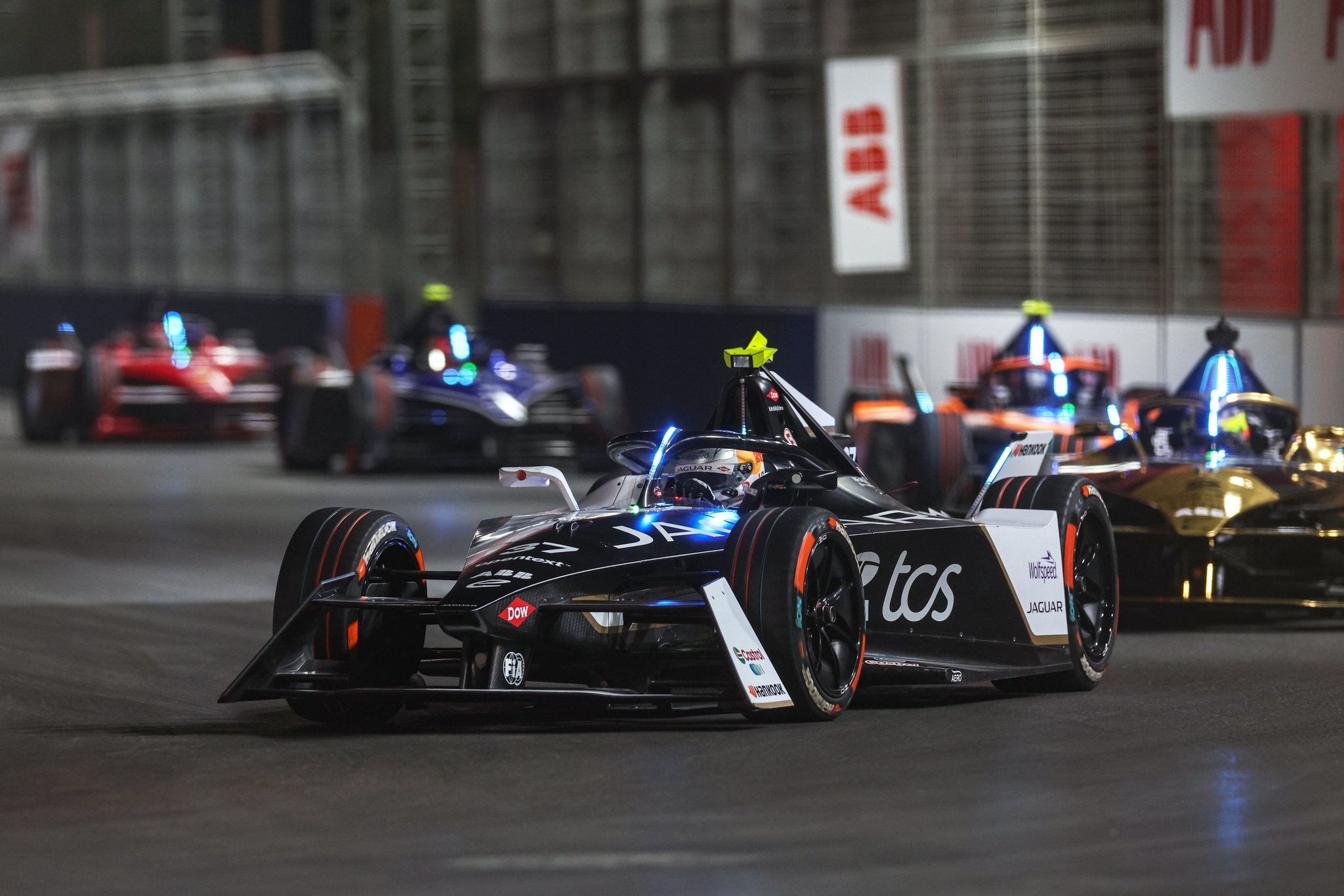 Formula E Season 10 Round 2 & 3: Cassidy Takes Control of the Championship with a Win in Diriyah