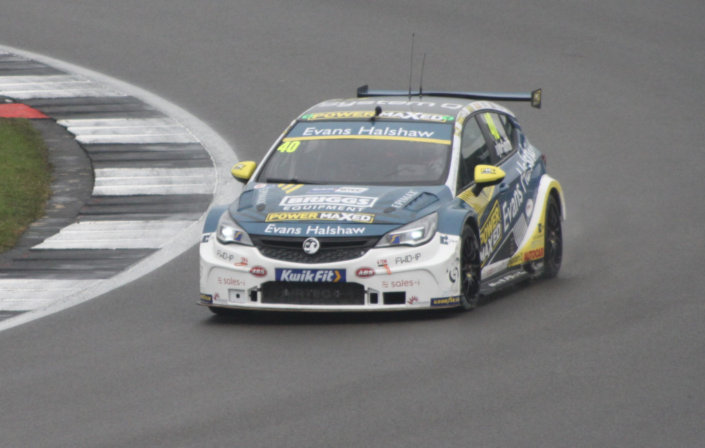 Taylor-Smith in action at Silverstone last season. (Credit: Aaron Irwin)