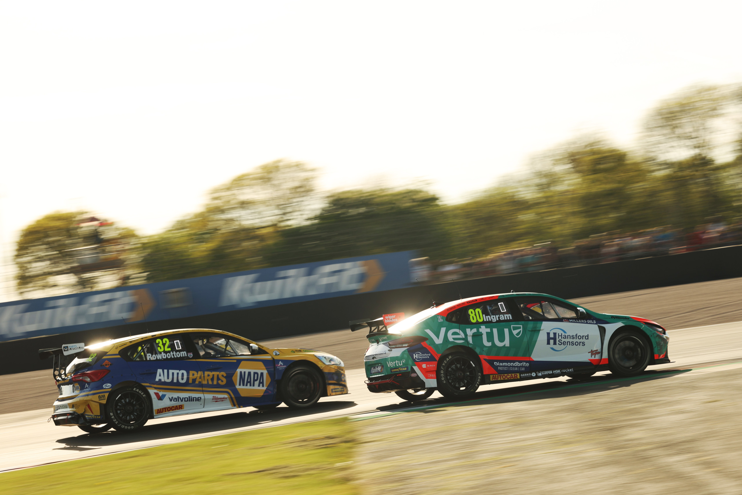 BTCC Thruxton – Ingram boosts title bid with first win of season