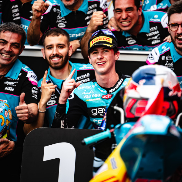 Maximo Quiles wins a Mugello classic to claim first Moto3™ victory