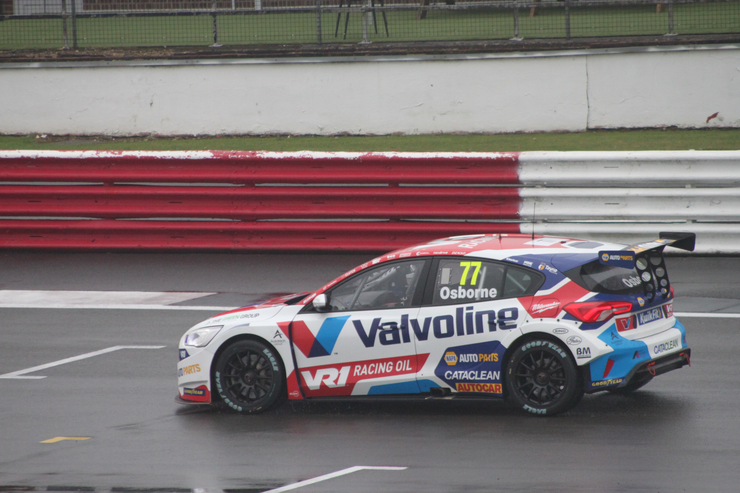 BTCC Silverstone – Sam Osborne takes magnificent maiden win