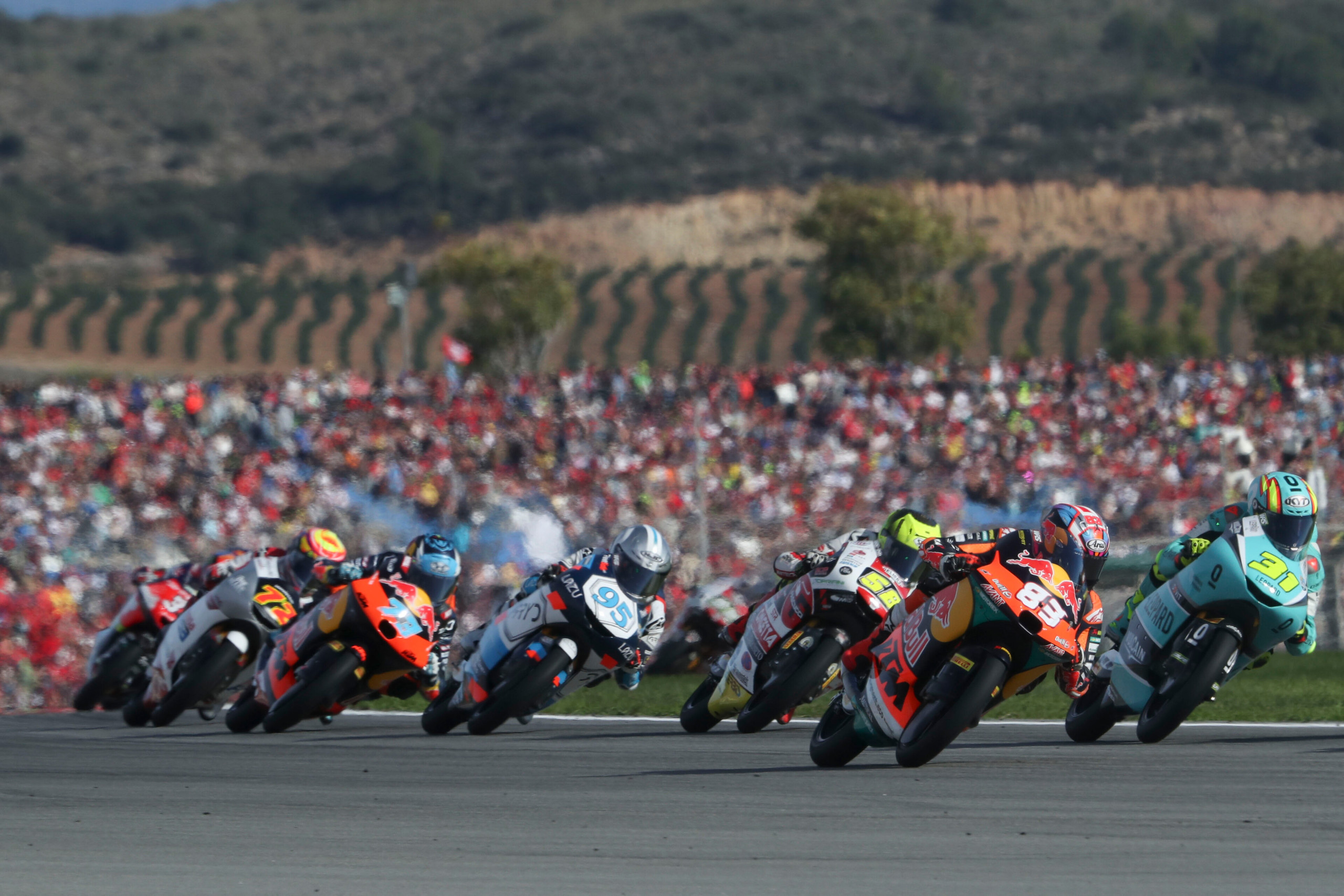 Maiden Magic: Adrian Fernández Triumphs in Moto3 Finale