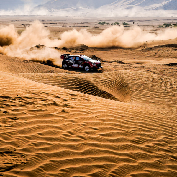 Rally Saudi Arabia 2025, Friday’s report.