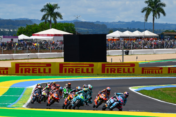 Quiles Triumphs in Chaotic Goiânia Thriller as Pratama Makes History