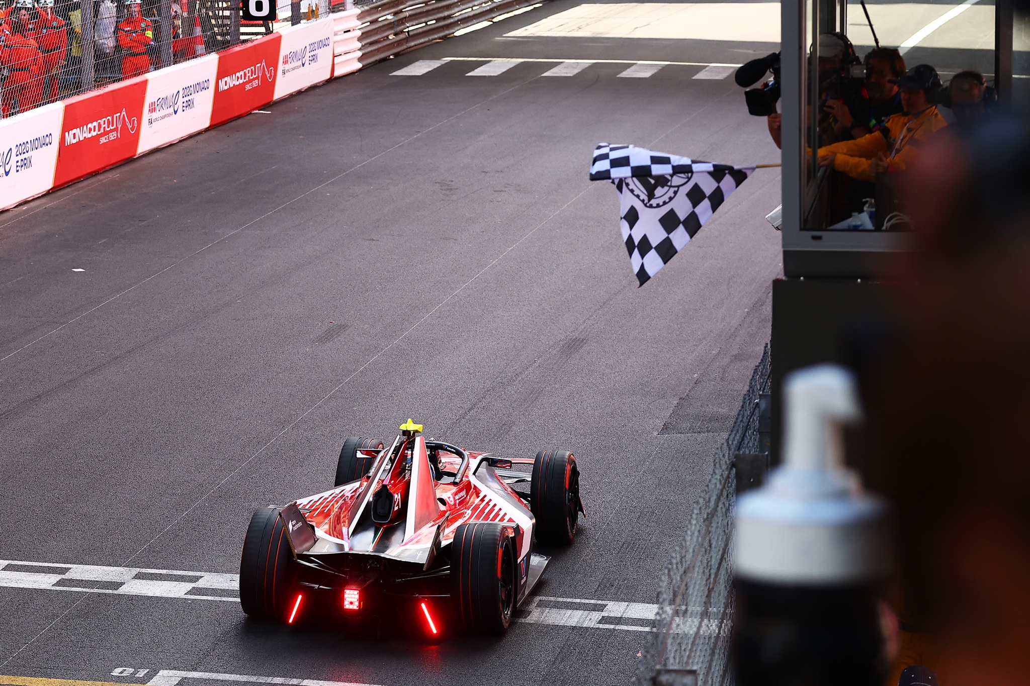 Formula E Season 12 Round 9: De Vries Masters Mayhem at Monaco
