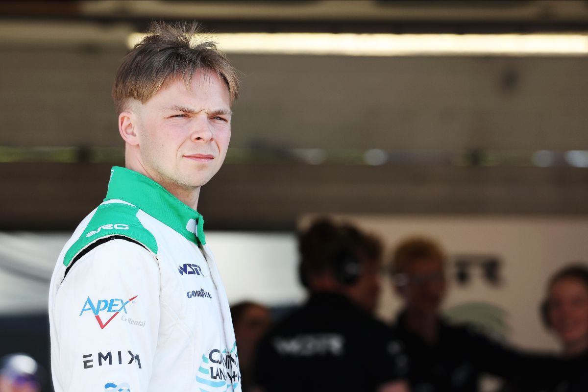 BTCC – Rainford Races to Race One Snetterton Pole Position