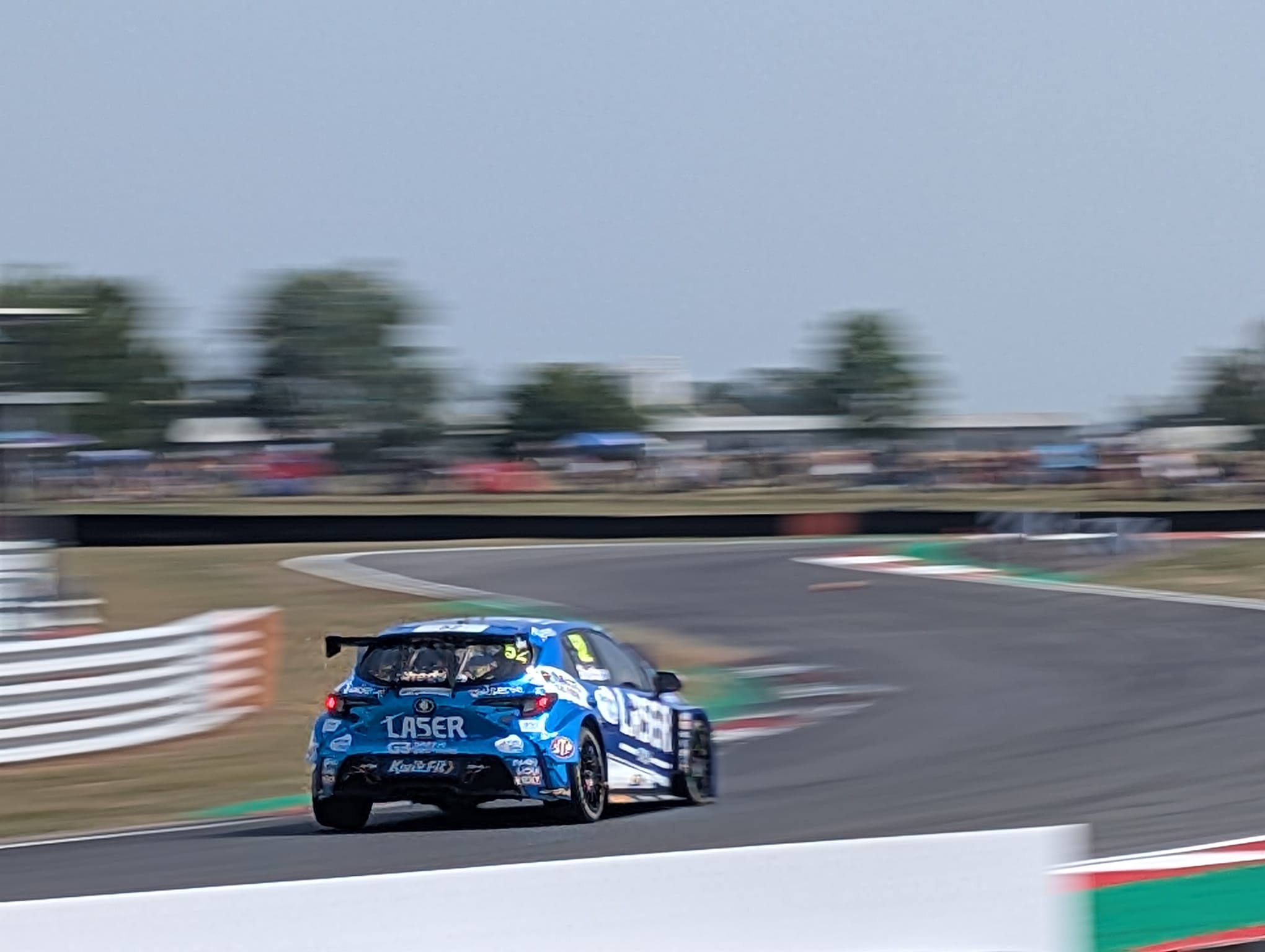 BTCC – Shedden Takes Reverse Grid Race 3 Win