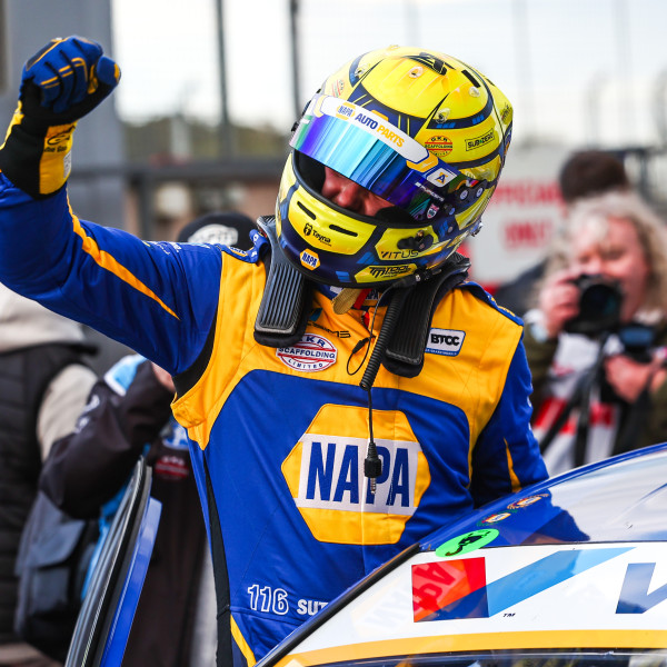 BTCC – Sutton Dominates Race One at Brands Hatch For 50th Career Win