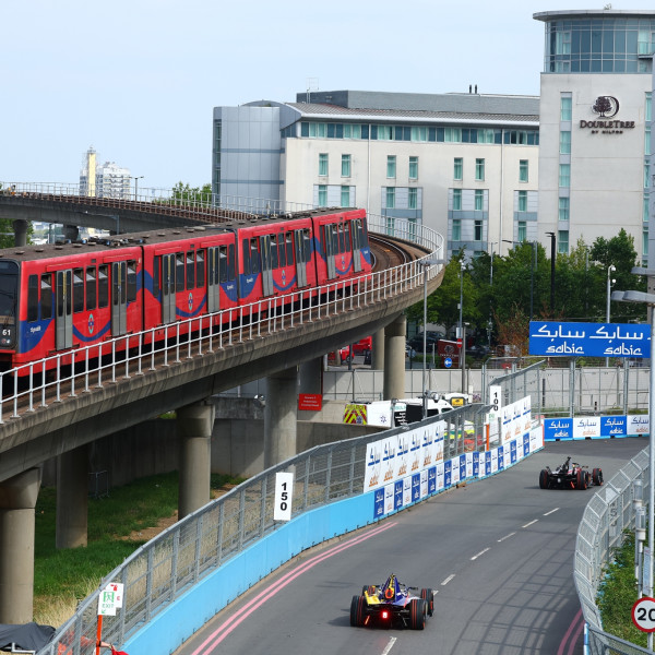 Tinder becomes the first dating app partner of Formula E ahead of the 2026 Hankook London E-Prix