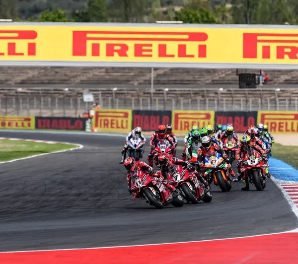 WorldSBK: Defiant Lecuona fails to best Bulega at Magny-Cours